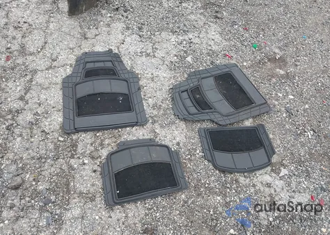 2015 Toyota Camry Le из США, поврежденный, VIN 4T4BF1FK3FR488014